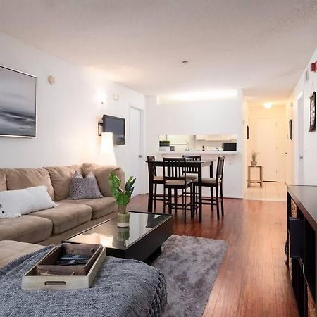 Spacious Condo Mins To Shands, University, & Downtown! Γκέινσβιλ Εξωτερικό φωτογραφία